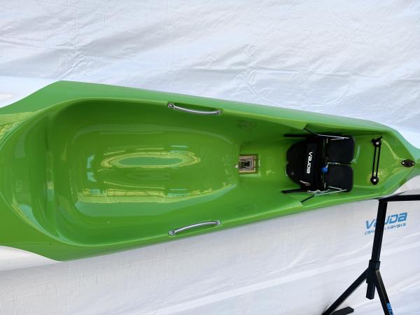 /SURF SKI/  Hawx 52 Racing