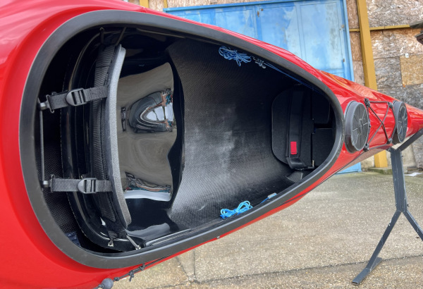 /K1 SEAKAYAK/ PIVOT Carbon Lite 4