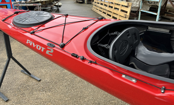 /K1 SEAKAYAK/ PIVOT Carbon Lite 9